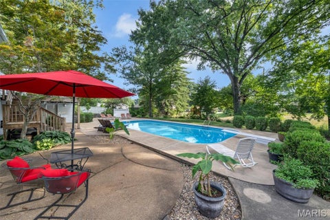 Tiny photo for 334 Quinnmore Drive, Ballwin, MO 63011 (MLS # 26058145)