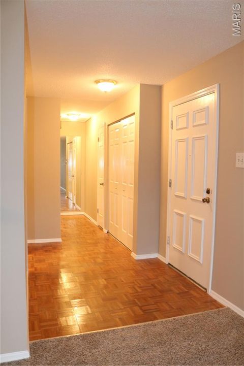 Tiny photo for 927 Claytonbrook Drive #3, Ballwin, MO 63011 (MLS # 26011878)