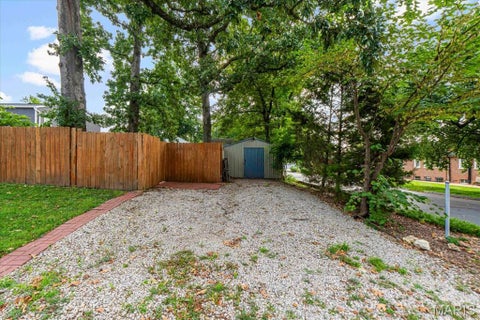Tiny photo for 900 Dwyer Avenue, Kirkwood, MO 63122 (MLS # 26049247)