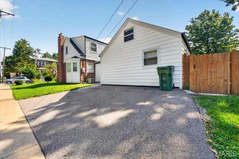 Tiny photo for 900 Dwyer Avenue, Kirkwood, MO 63122 (MLS # 26049247)