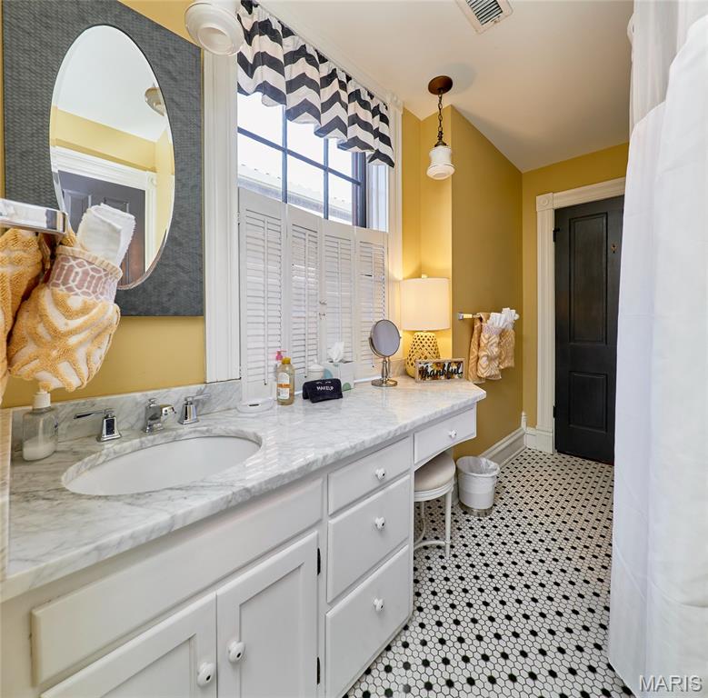 N/A - Commercial Sale