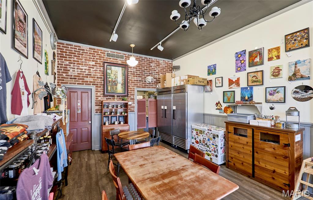 N/A - Commercial Sale