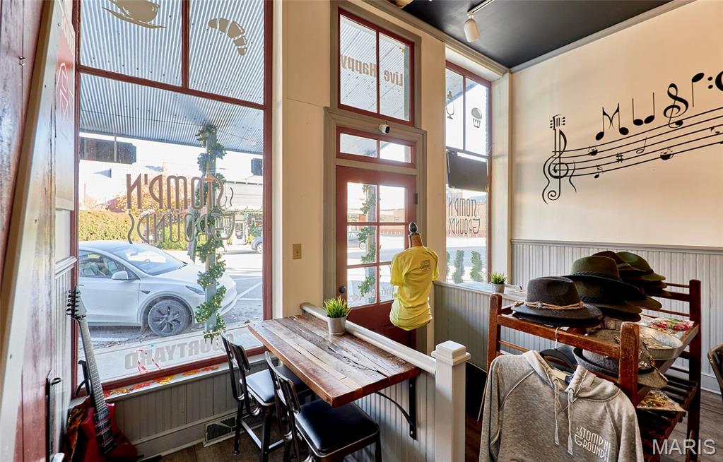 N/A - Commercial Sale