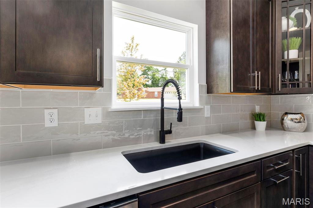 Hawk Ridge - Residential