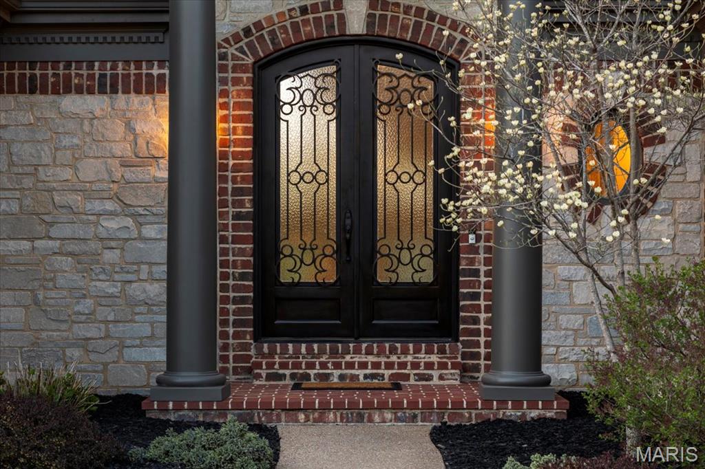 Manors At The Enclaves The - Residential