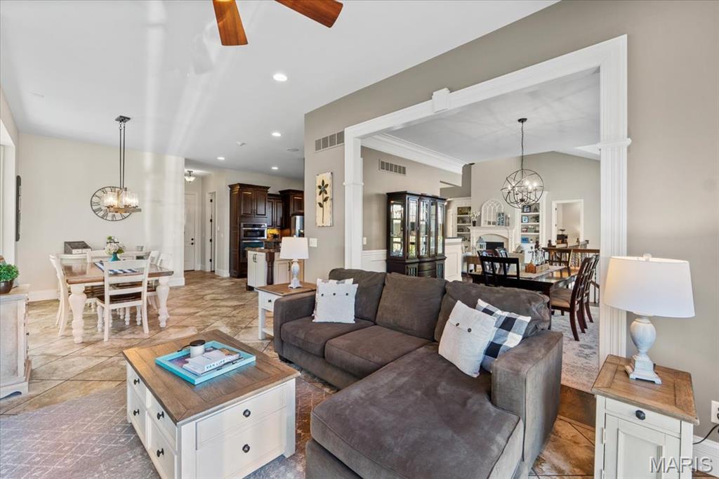 Manors At The Enclaves The - Residential