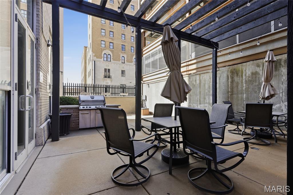 Annex Lofts Condo - Residential