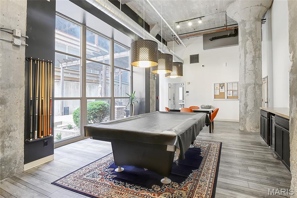 Annex Lofts Condo - Residential