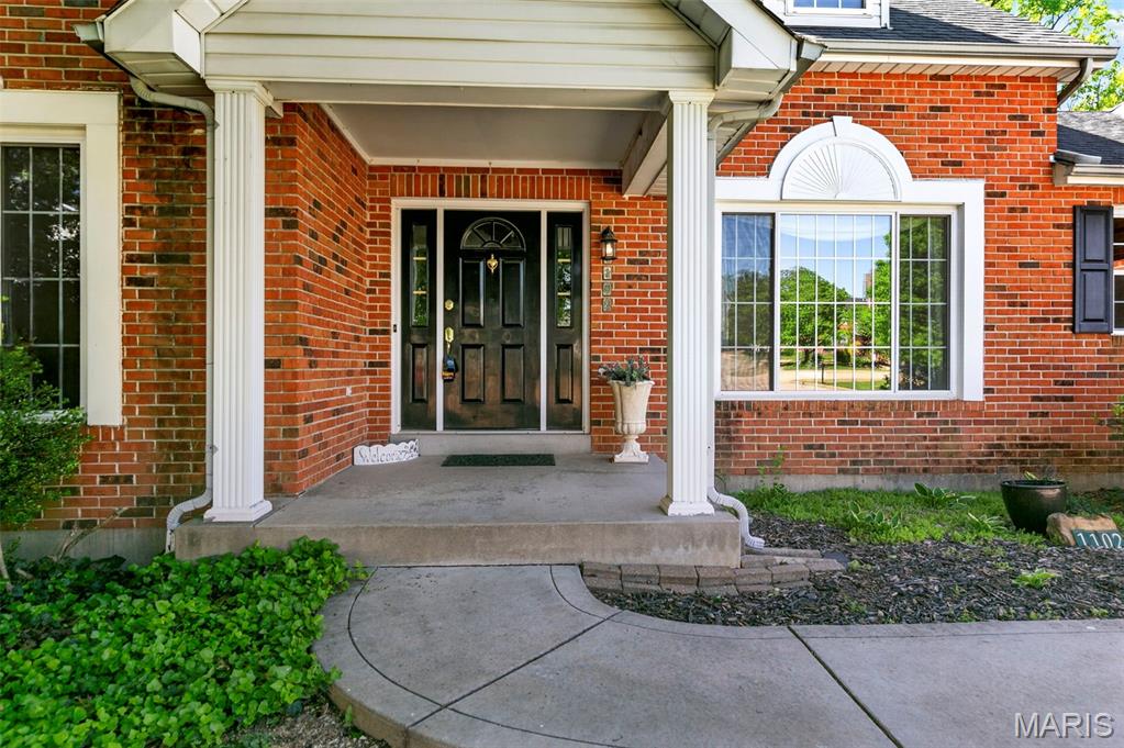 1102 Mosswoods Court