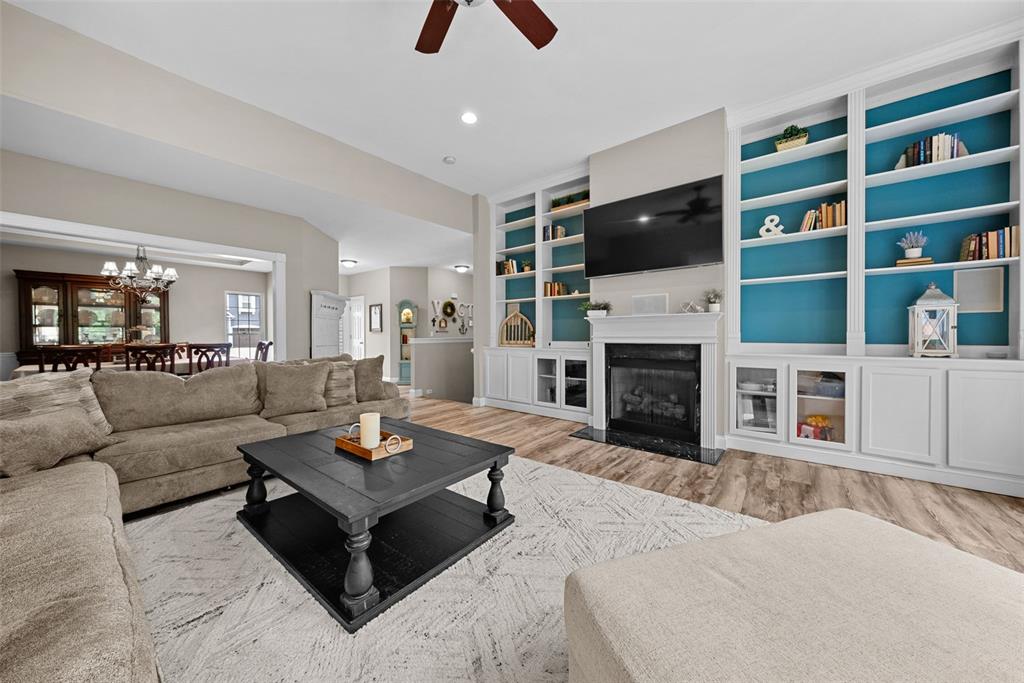 Wentzville, Missouri 63385, United States, 5 Bedrooms Bedrooms, ,4 BathroomsBathrooms,Residential,Active,138678