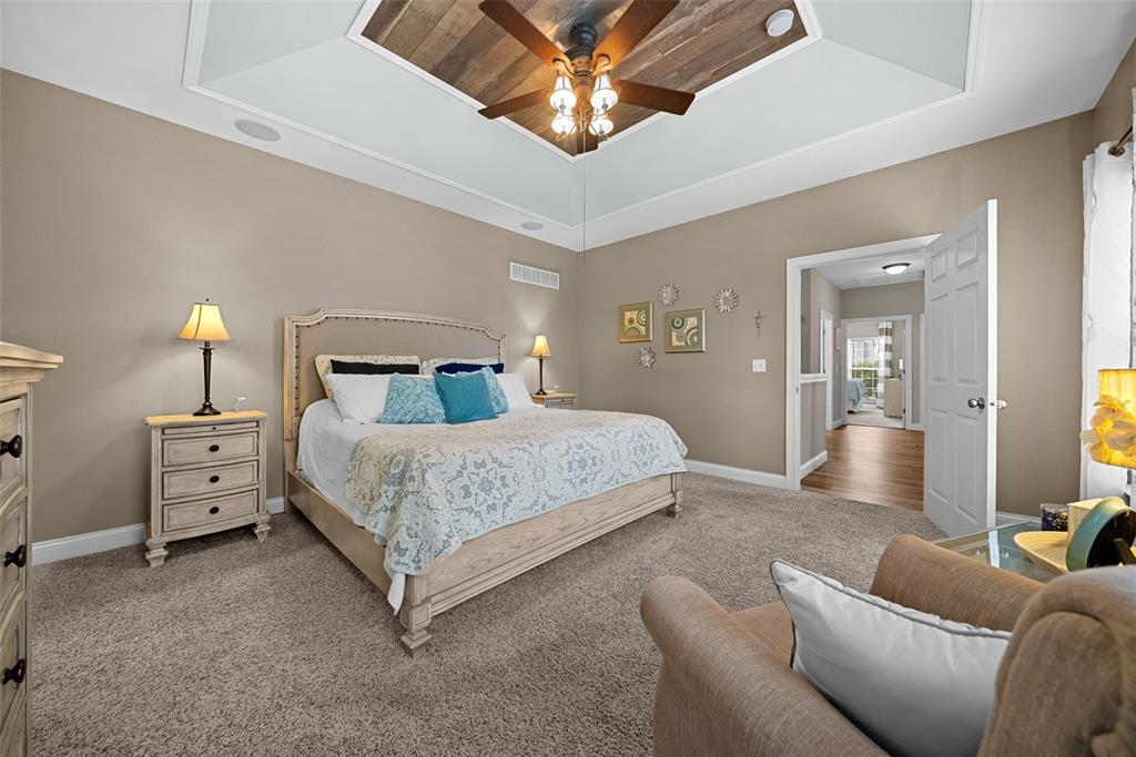 Wentzville, Missouri 63385, United States, 5 Bedrooms Bedrooms, ,4 BathroomsBathrooms,Residential,Active,138678