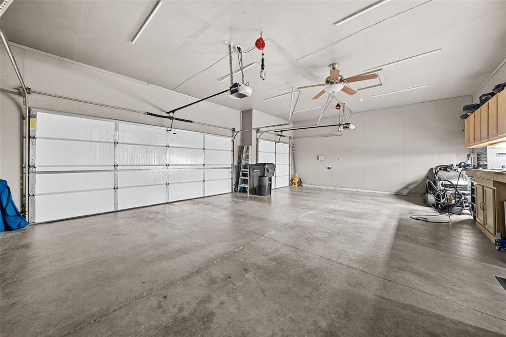 Wentzville, Missouri 63385, United States, 5 Bedrooms Bedrooms, ,4 BathroomsBathrooms,Residential,Active,138678