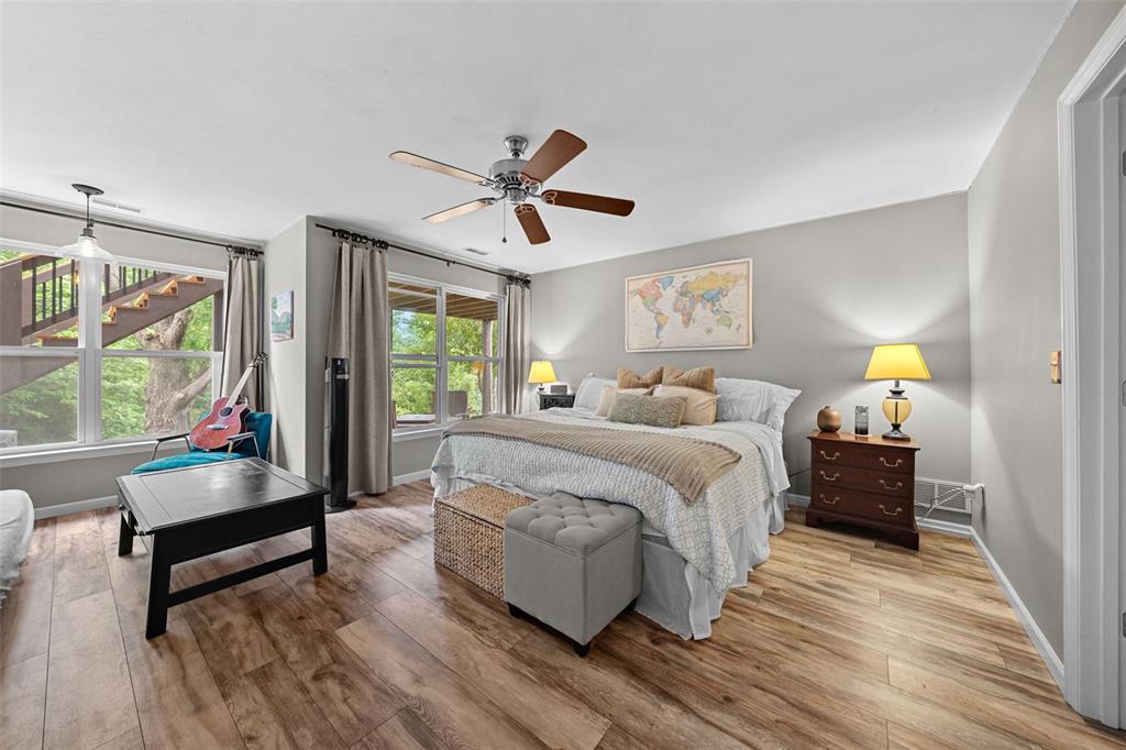 Wentzville, Missouri 63385, United States, 5 Bedrooms Bedrooms, ,4 BathroomsBathrooms,Residential,Active,138678