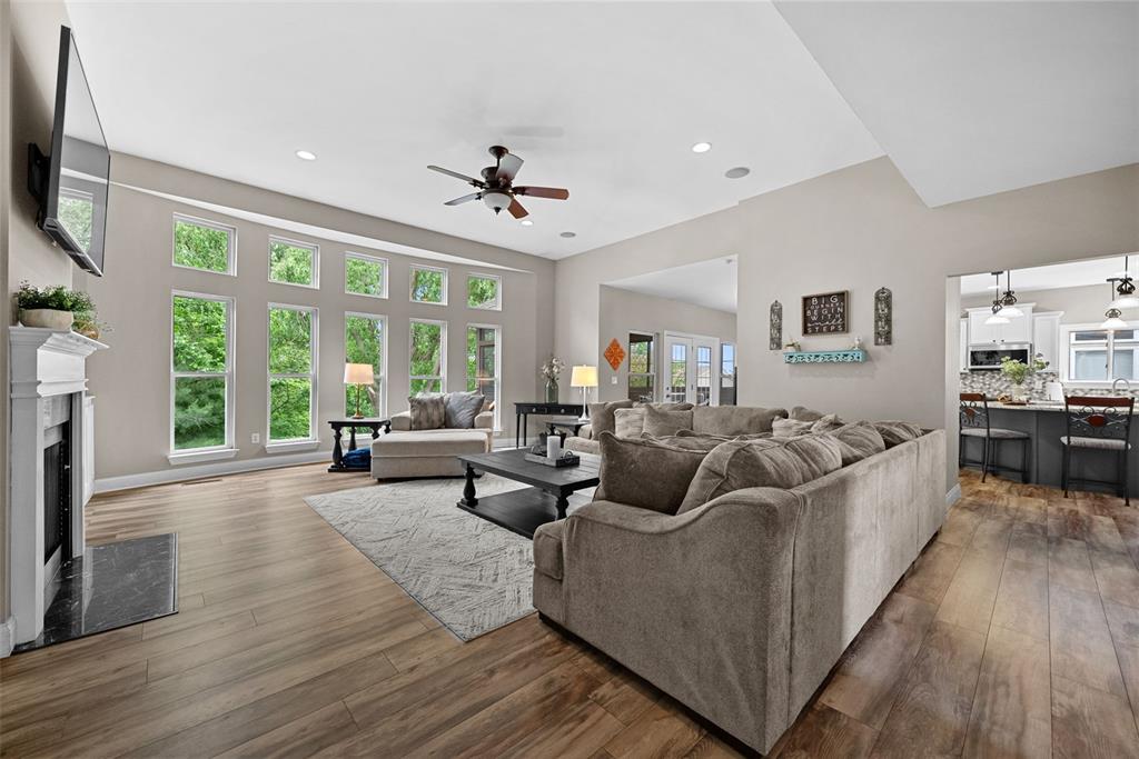 Wentzville, Missouri 63385, United States, 5 Bedrooms Bedrooms, ,4 BathroomsBathrooms,Residential,Active,138678