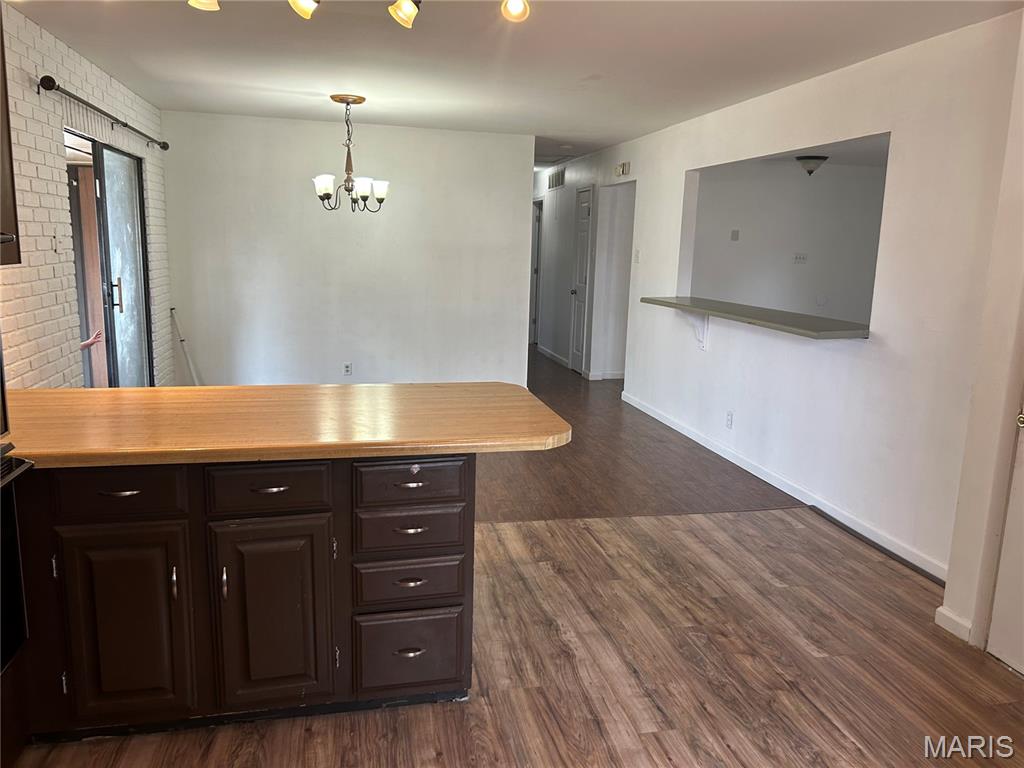 Rose Gardens 6 - Residential Lease