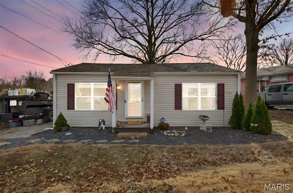 2433 Ridgecrest Drive