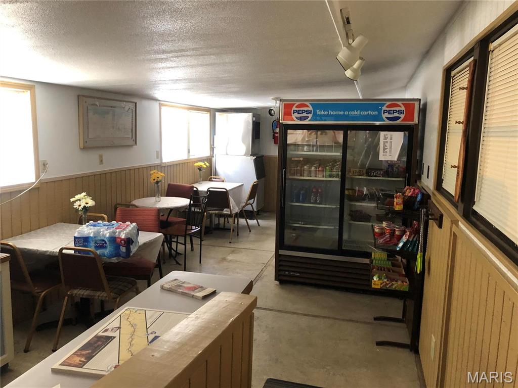 OTHER RURAL - Commercial Sale