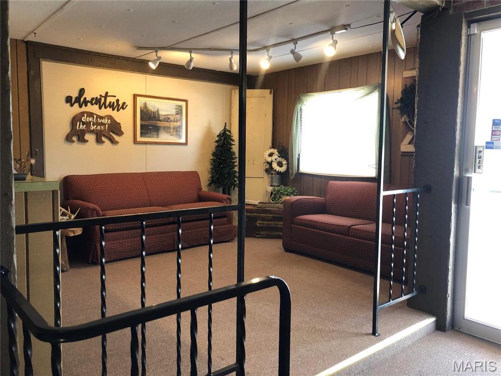 OTHER RURAL - Commercial Sale