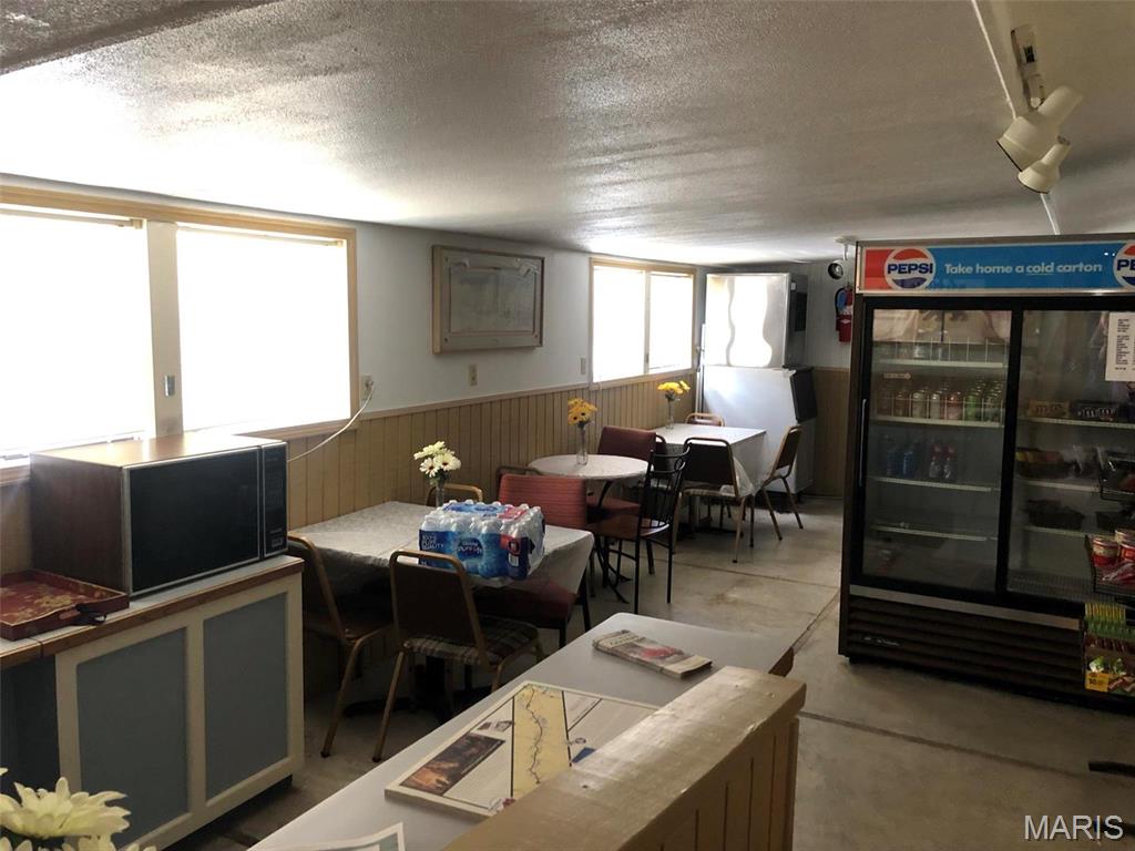 OTHER RURAL - Commercial Sale