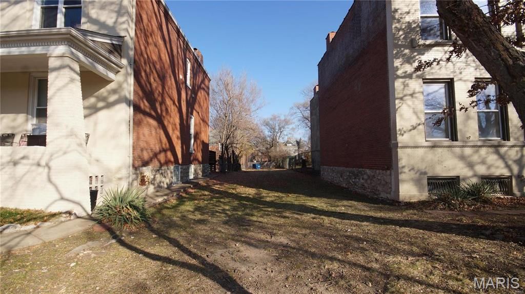 Photo of 4157 Laclede Avenue, St Louis, MO 63108 (MLS # 26021272)