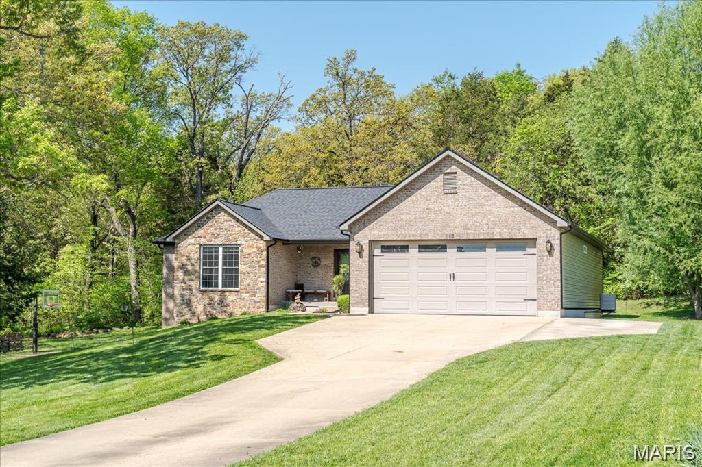 613 Rock Creek Drive