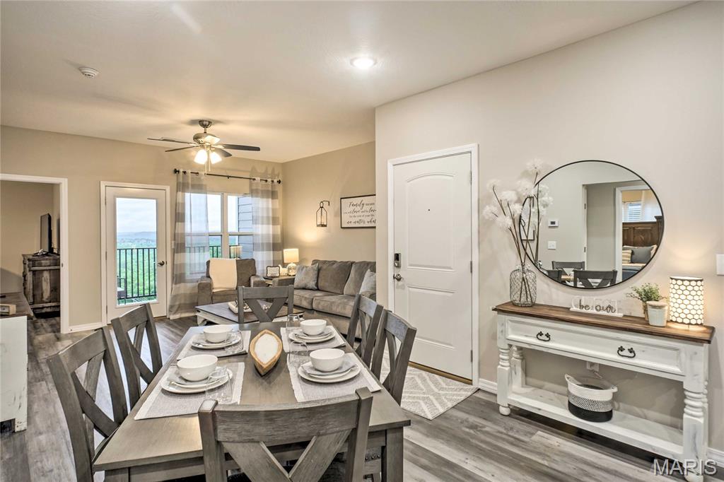 Vinyards Terrace Condomiums - Residential