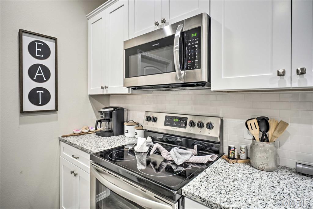 Vinyards Terrace Condomiums - Residential