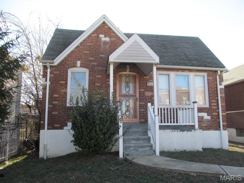 Photo of 2218 Farrar Street, St Louis, MO 63107 (MLS # 26008355)