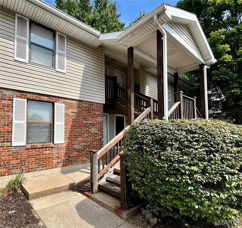 Photo of 1935 Suns Up Way, Florissant, MO 63031 (MLS # 26060283)