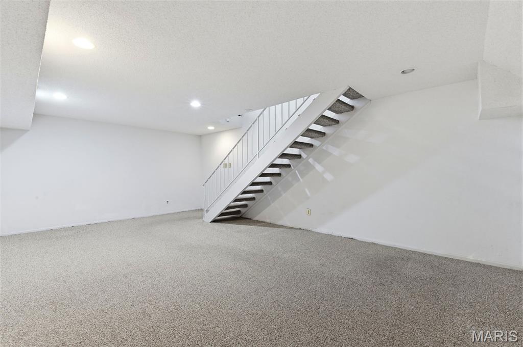 Braeshire Condo - Residential