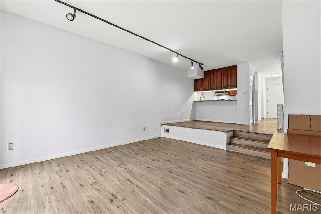 Braeshire Condo - Residential