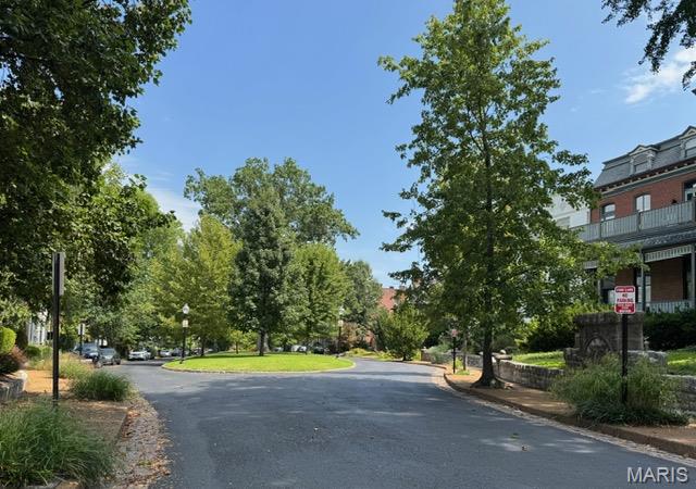 Lafayette Square - Land