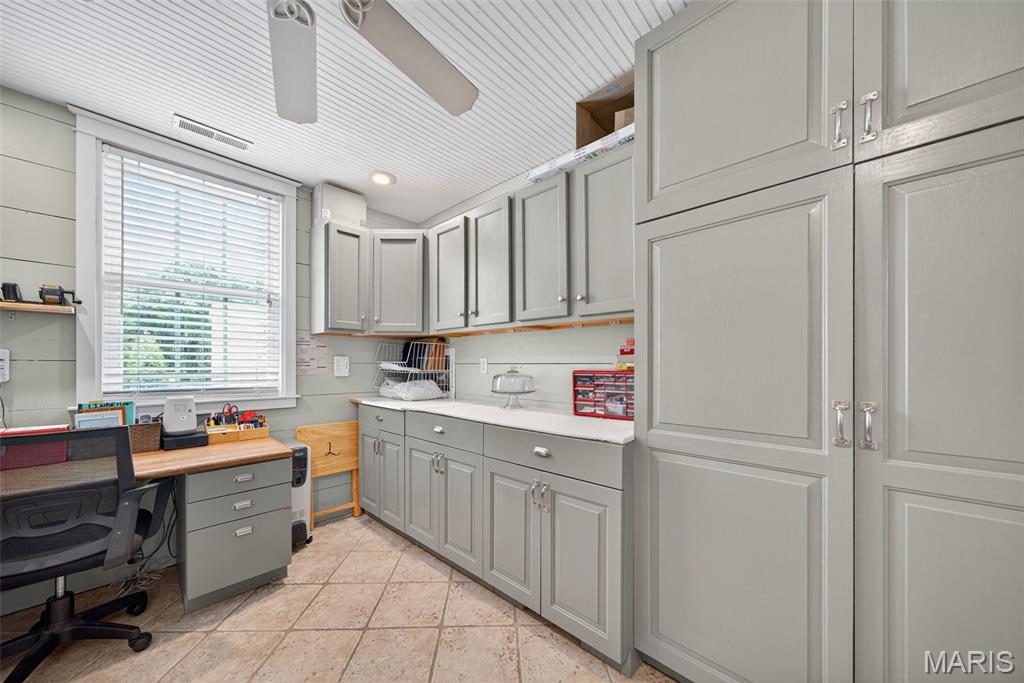 5596 Walnut Street