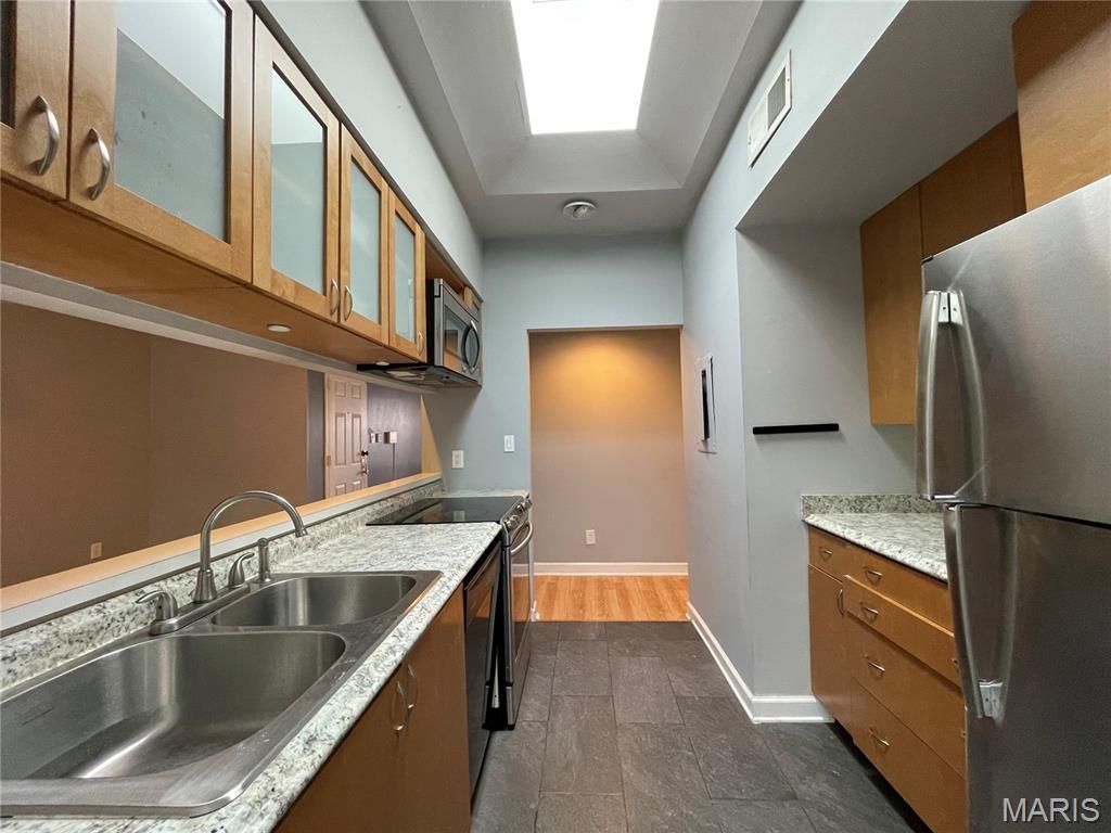 Photo of 5621 Waterman Boulevard #5, St Louis, MO 63112 (MLS # 25080034)