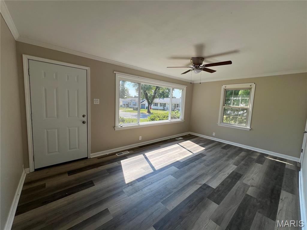 1271 Darr Drive