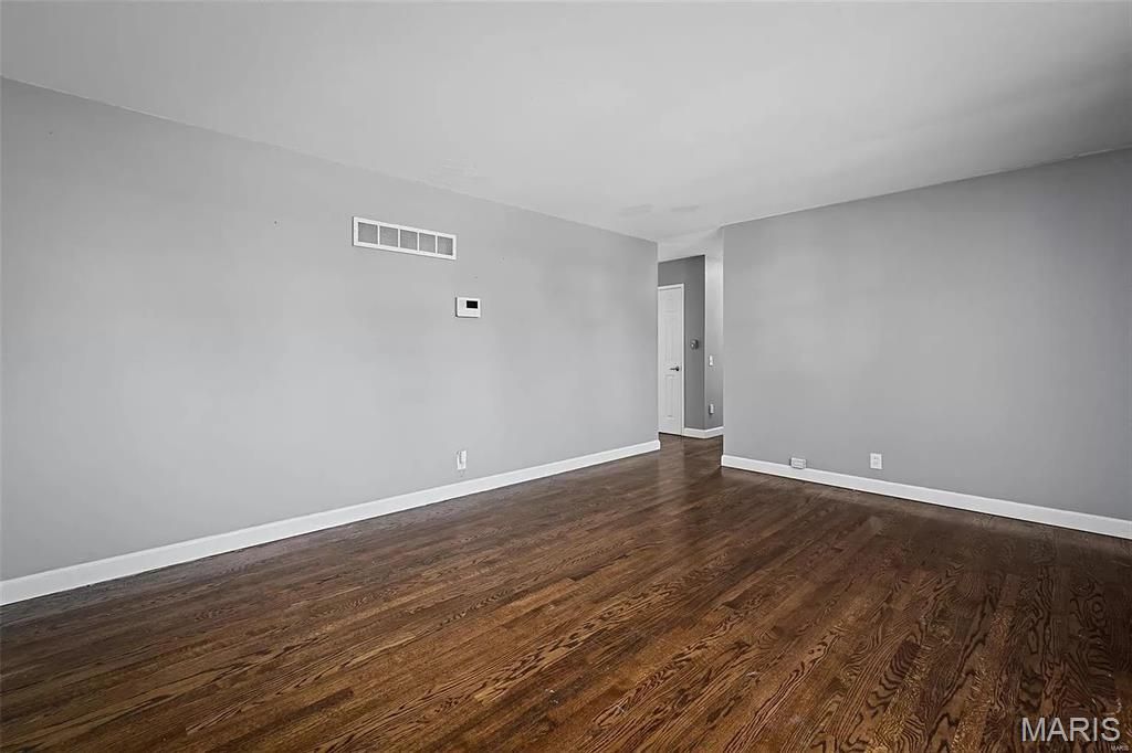 Photo of 645 Pelican Lane, Florissant, MO 63031 (MLS # 26019839)