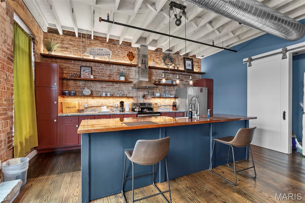 City/Perryville - Commercial Sale