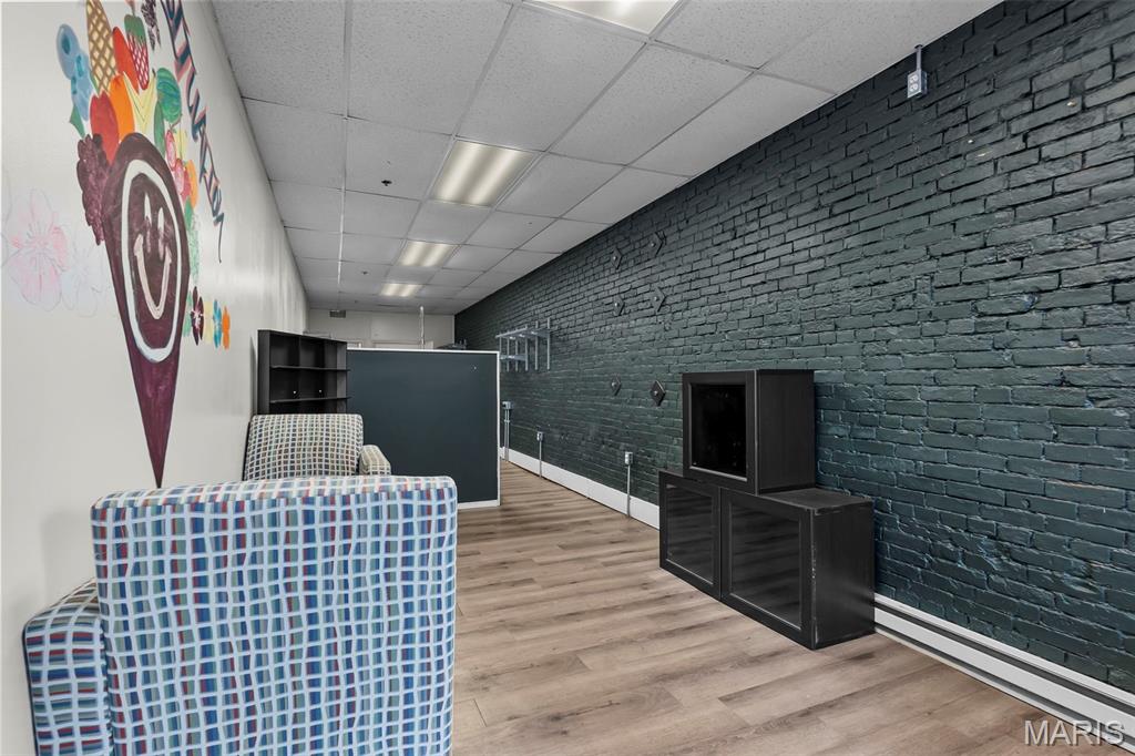 City/Perryville - Commercial Sale