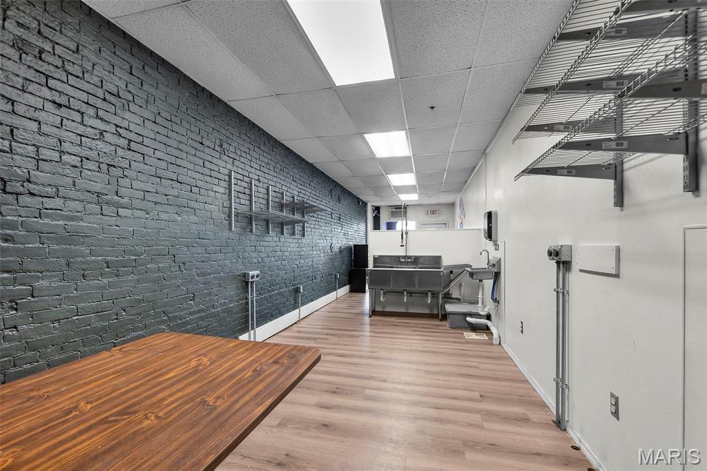 City/Perryville - Commercial Sale