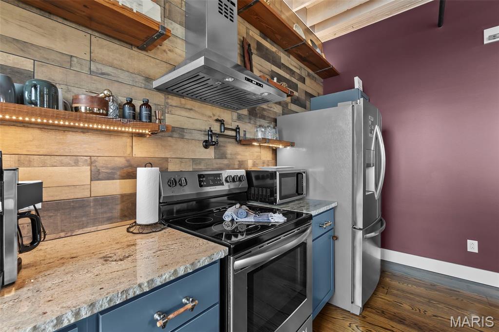 City/Perryville - Commercial Sale