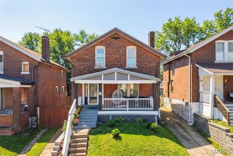 Photo of 3628 Neosho Street, St Louis, MO 63116 (MLS # 26011543)