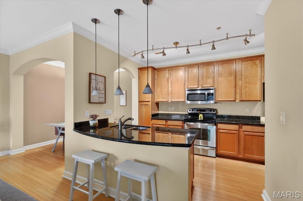 McKnight Crossing - Residential
