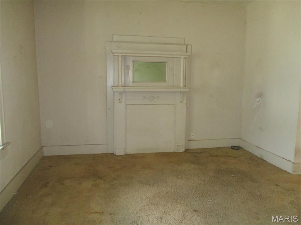 Photo of 7035 Glades Avenue, St Louis, MO 63117 (MLS # 26024713)