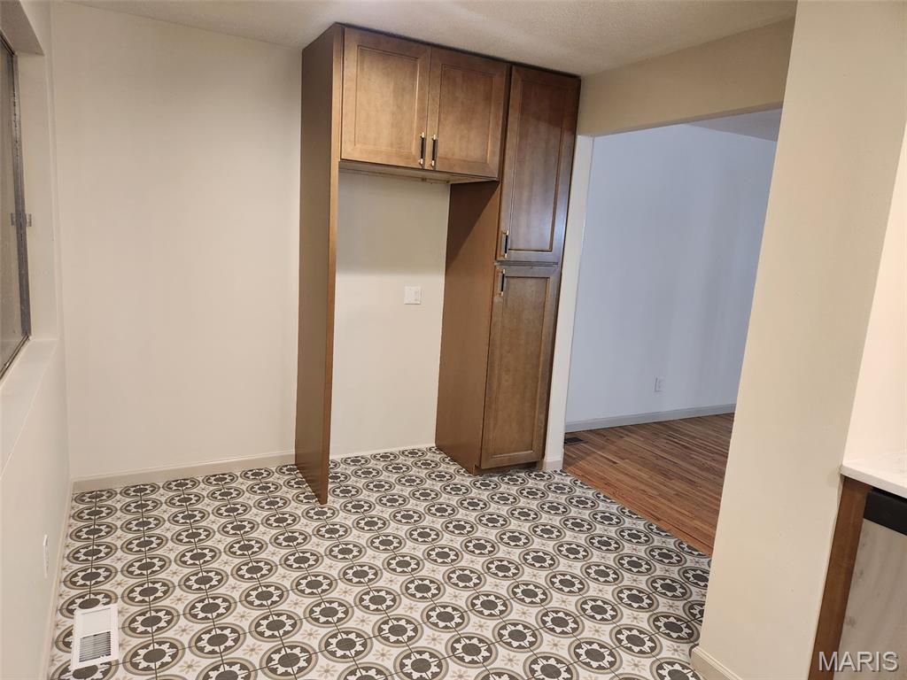 5376 Ville Rosa Lane