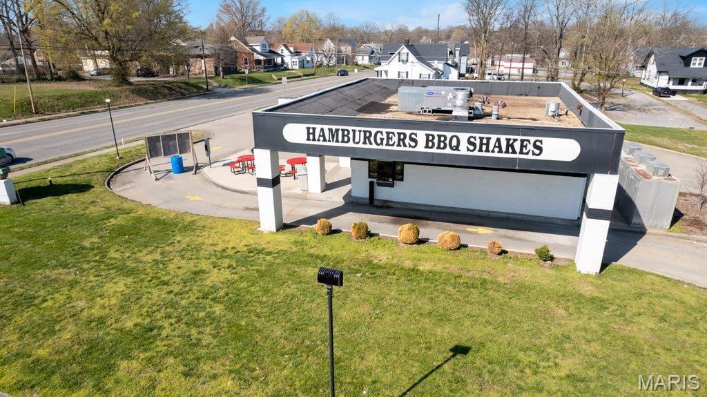 End Place Add - Commercial Sale