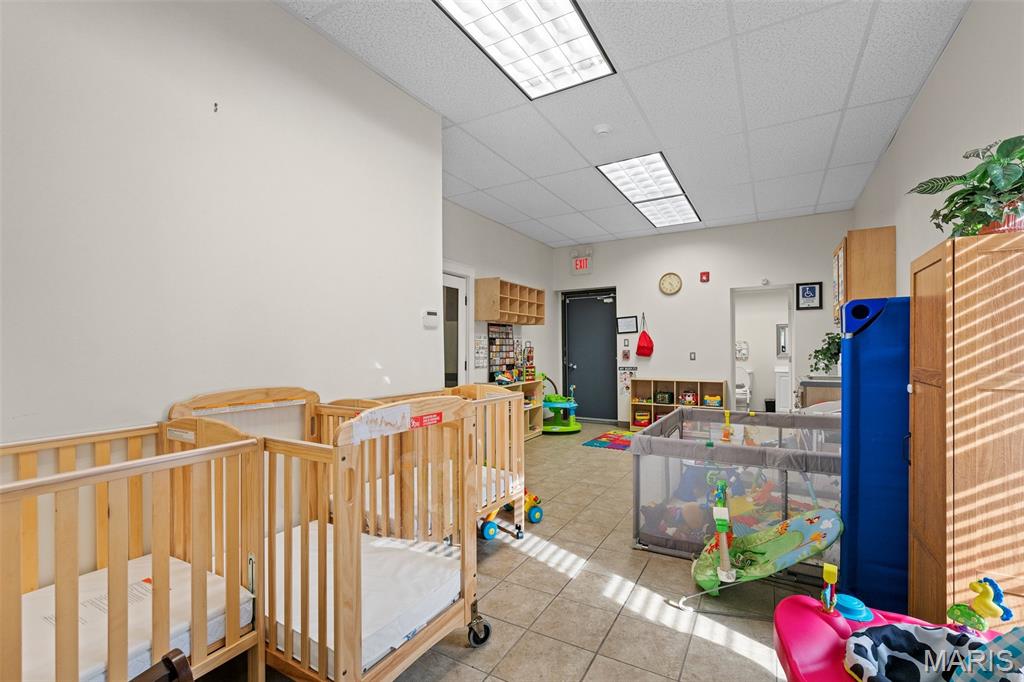 Ivorys Add - Commercial Sale