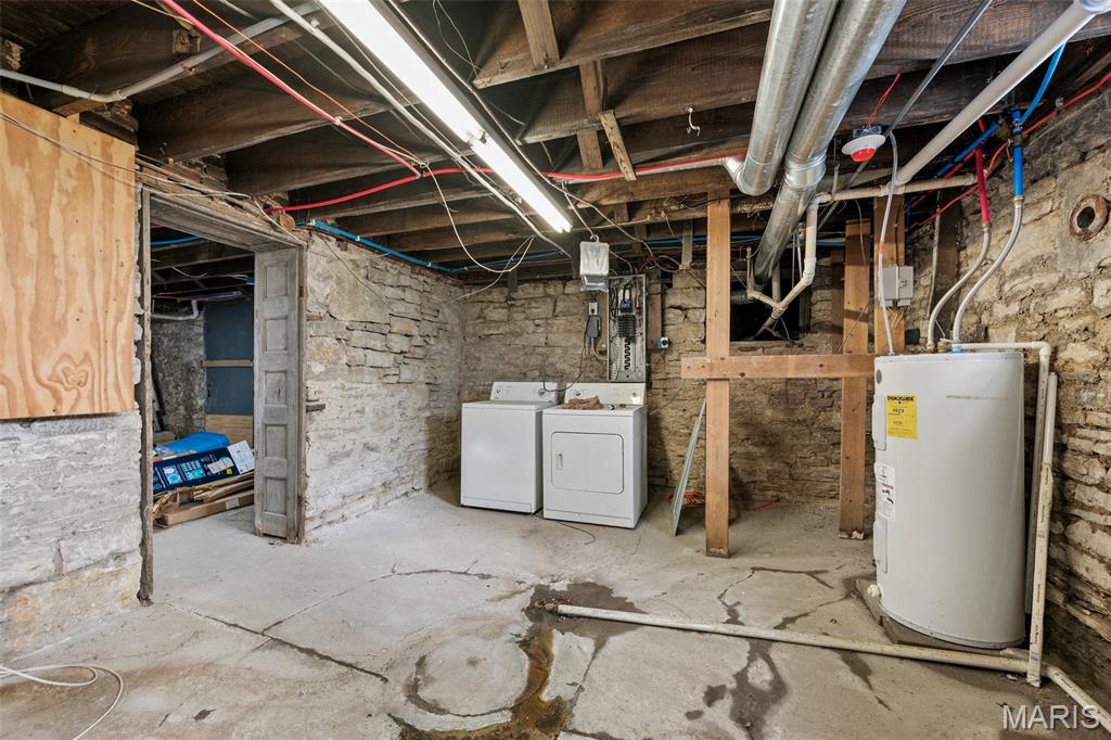 Ivorys Add - Commercial Sale