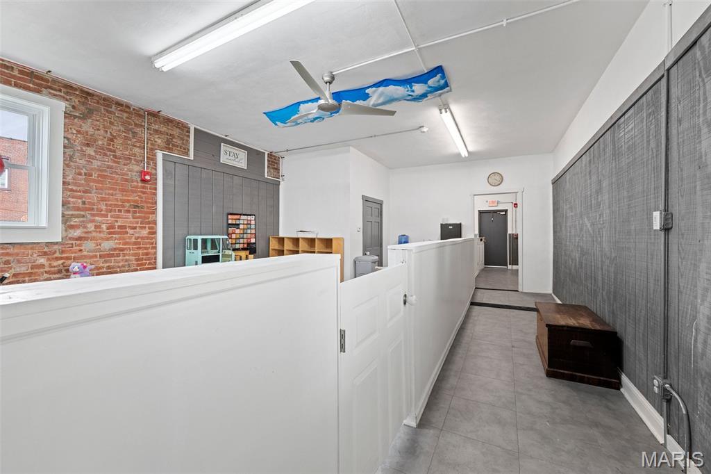 Ivorys Add - Commercial Sale