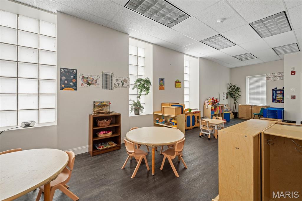 Ivorys Add - Commercial Sale