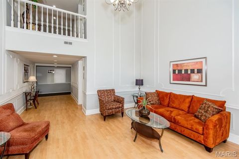 Tiny photo for 550 Coeur De Royale Drive #301, Creve Coeur, MO 63141 (MLS # 26015013)